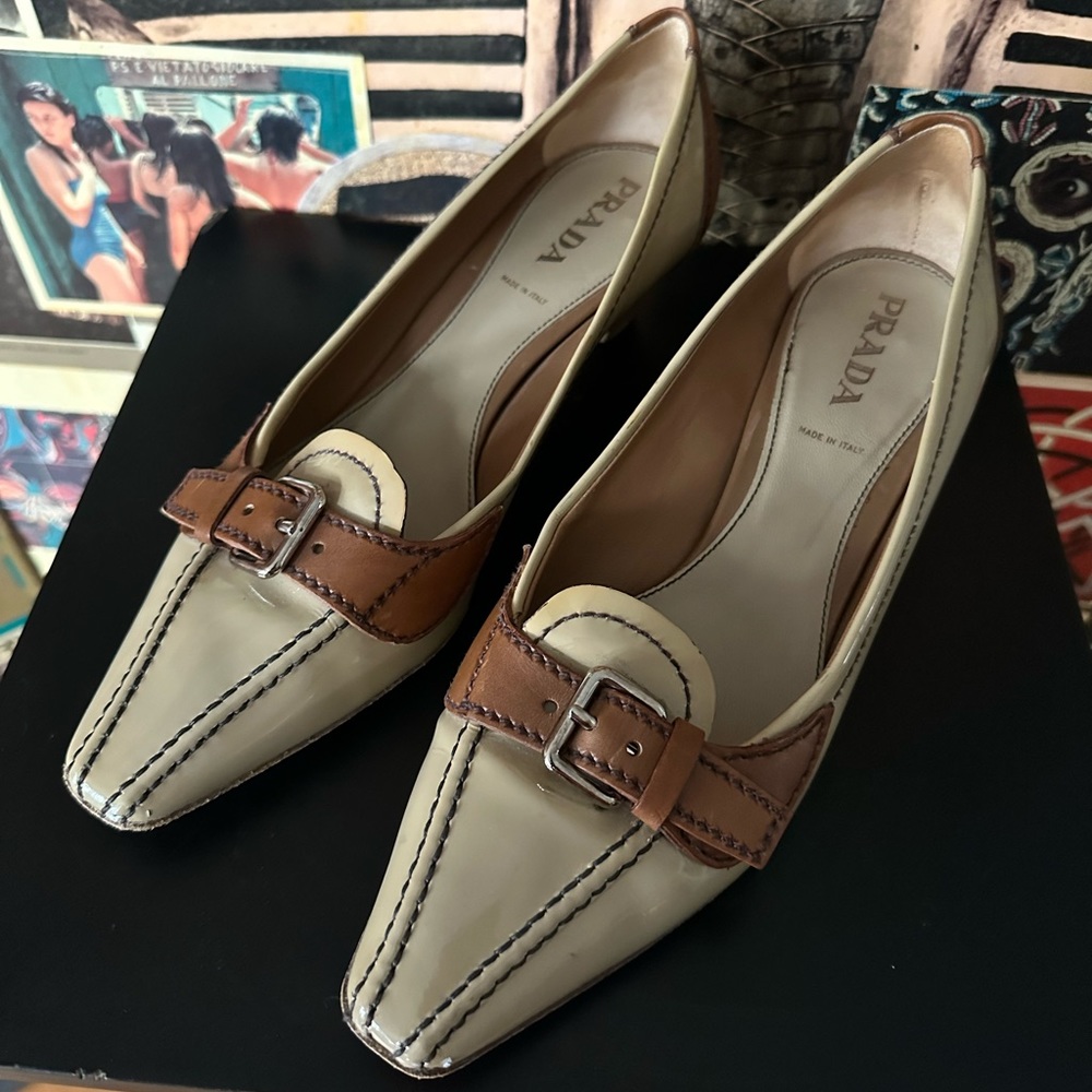 Timeless Patent Leather PRADA Pumps